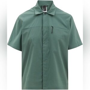 The North Face Women’s Lightrange Short Sleeve Shirt